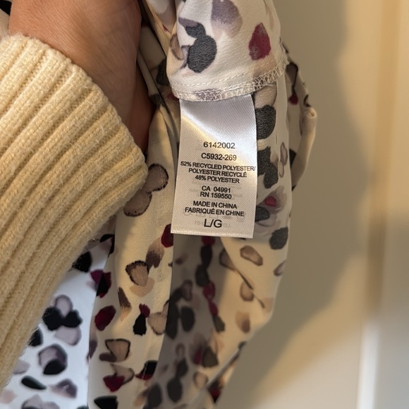 Short sleeved blouse - Picture 4 of 4